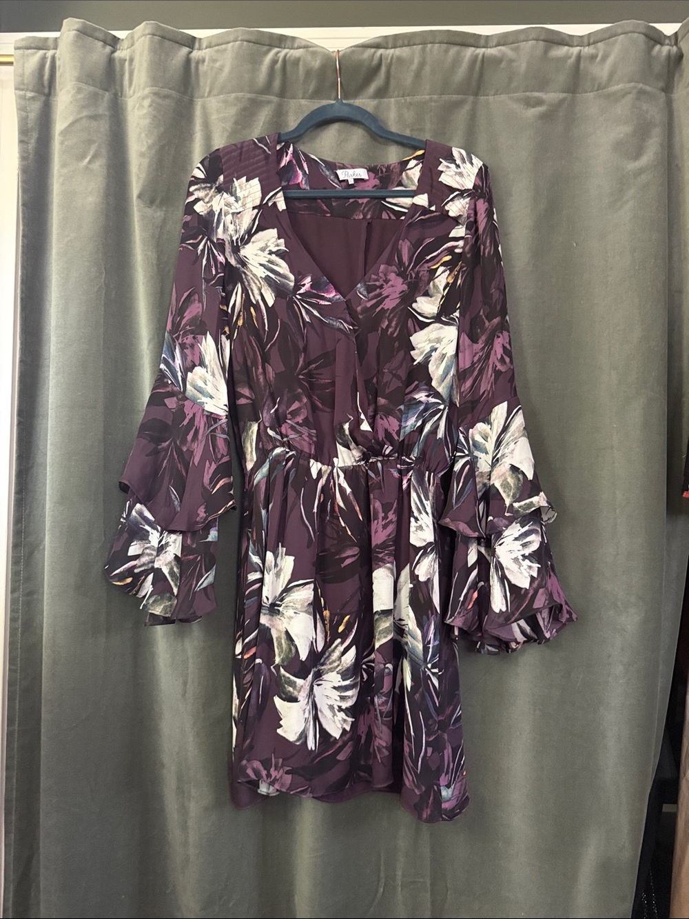 Parker floral silk bell ruffle sleeve long sleeve dress size small
